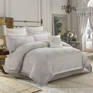  كاشيا مفرش رمادي فاتح وفضي طقم 9 قطع من كرز لنن
