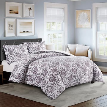 جود - مفرش سرير فرو ابيض وبنفسجي طقم 3 قطع مقاس نفر إلى نفر ونص في السعودية والخليج، 
