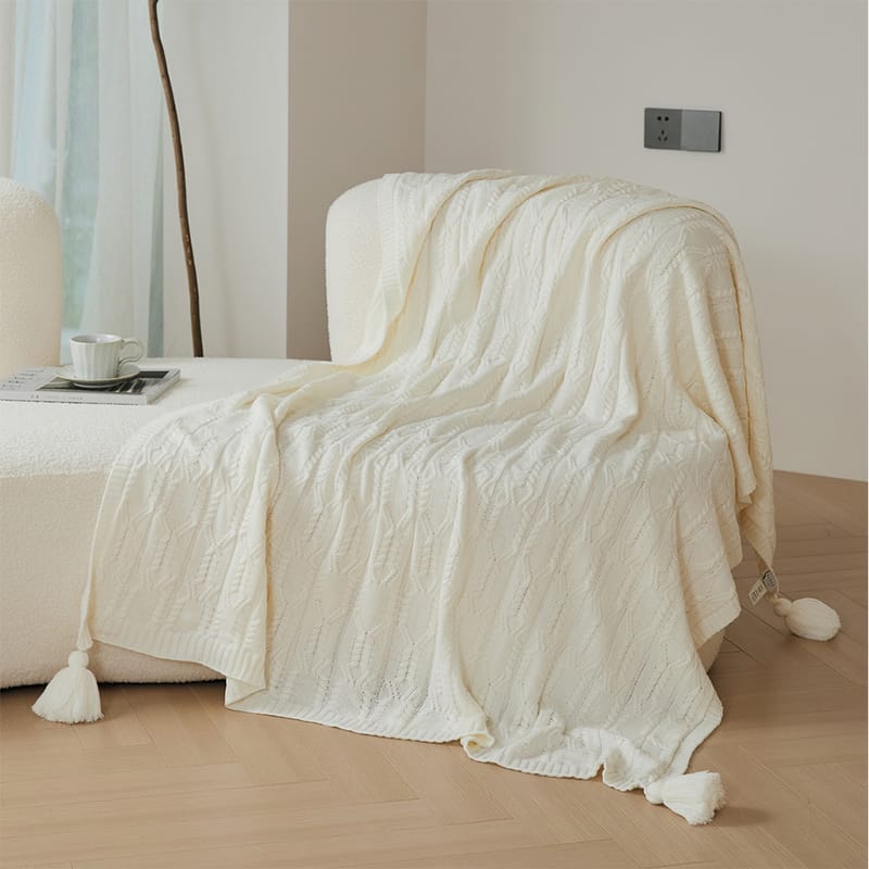  دثار - بطانية خفيفة ديكورية شتوية صوف خفيف حياكة يدوية في السعودية من كرز لنن
