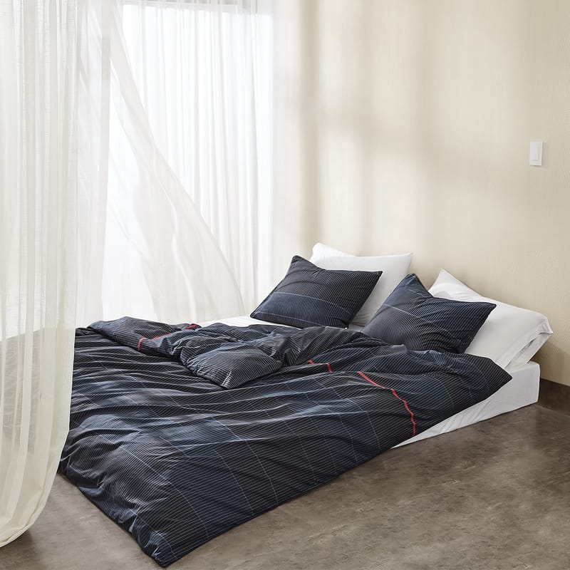 كالفن كلاين | بيت لحاف ESSENTIAL, أزرق غامق color0