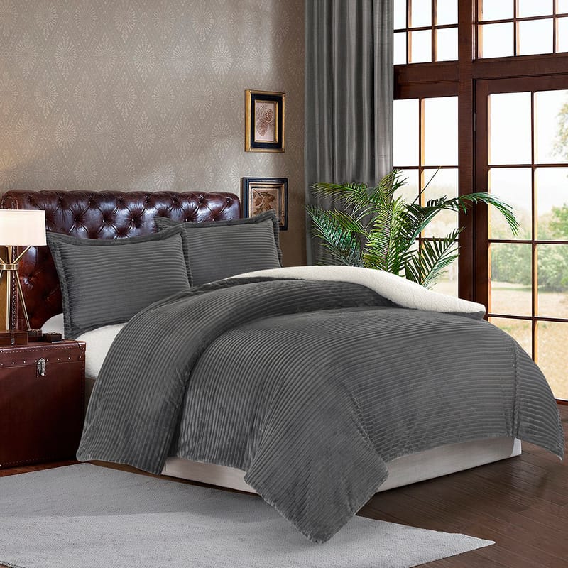 أحصلي على إيوان رمادي | مفرش شتوي 3 قطع من مفارش شتوية ولون رمادي غامق