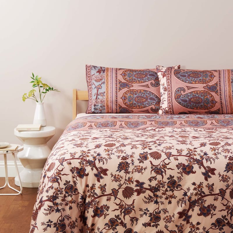 اشتر باسيتي | GENOVA غطاء مخدة نوم من شراشف و أغطية سرير متجر كرزلنن الإلكتروني من ماركة الحصرية ولون