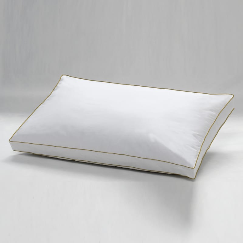 اشتر الوسادة العالية من كرز لنن من وسائد سرير متجر كرزلنن الإلكتروني من ماركة الحصرية ولون ابيض