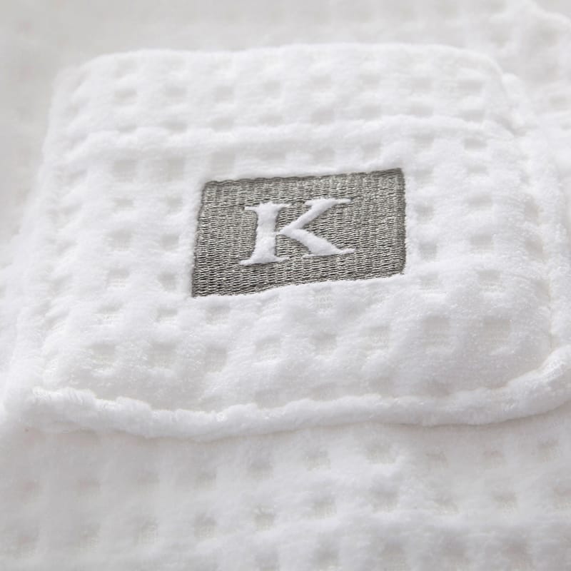 Buy BATHROBE FD004 of Sale from karaz linen online and get a exulde brand with colour White