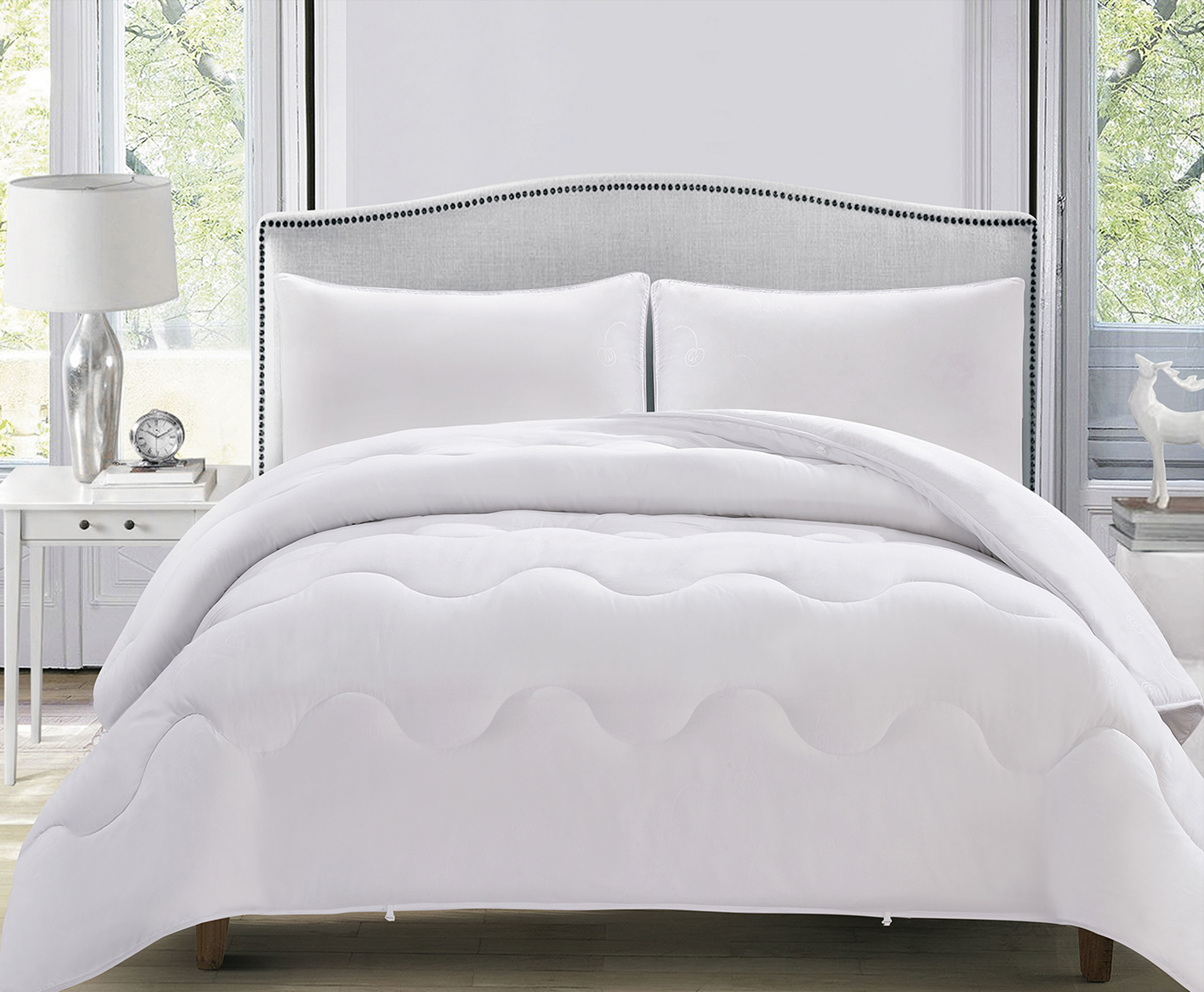 

حشوة بيت لحاف, White