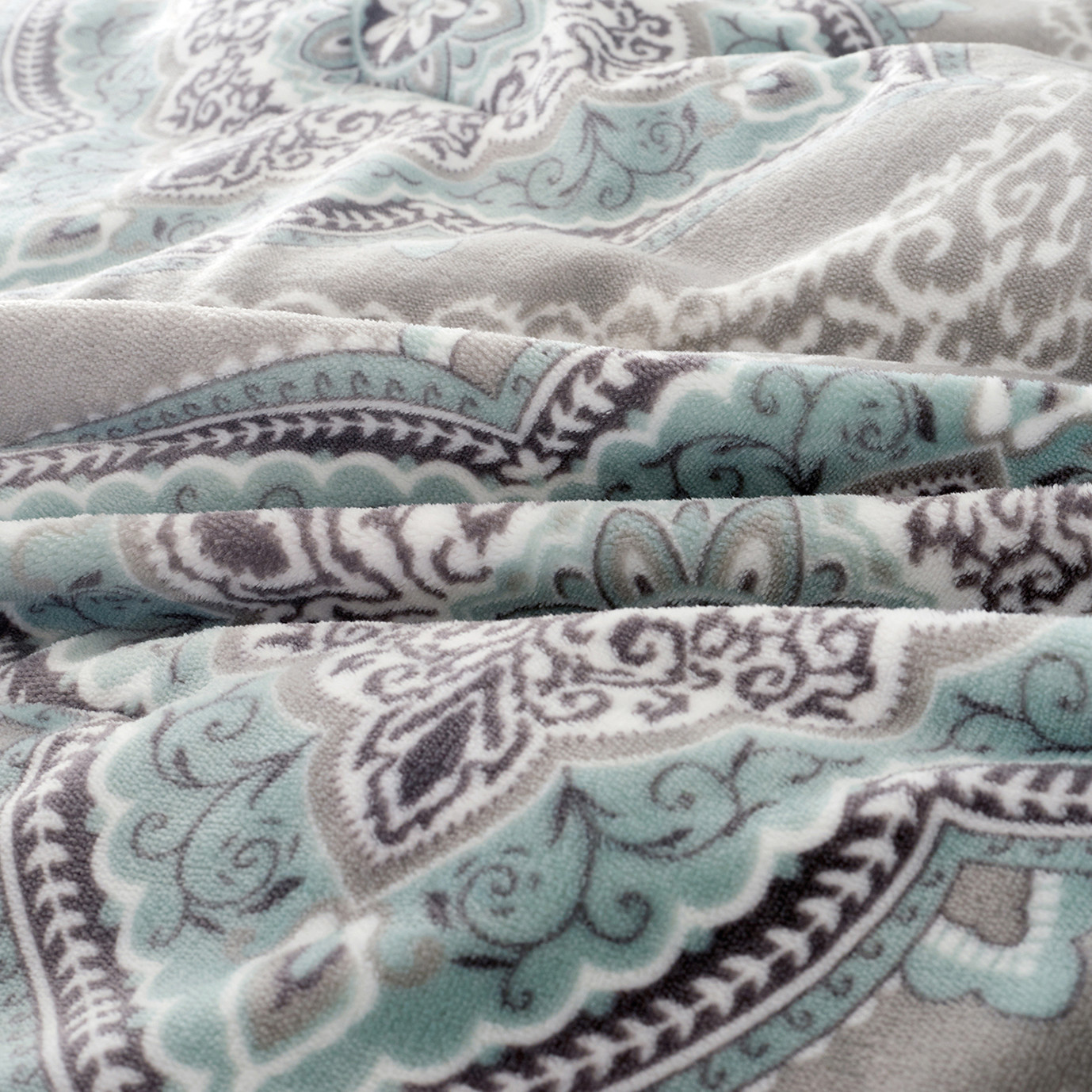 

لويندا | مفرش شتوي 3 قطع, رمادي